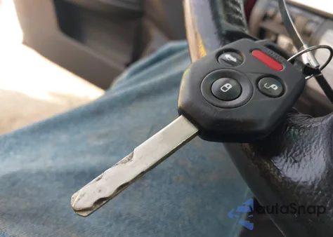 2011 Subaru Legacy 2.5I Premium из США, поврежденный, VIN 4S3BMBC6XB3218103